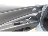 Hyundai Elantra bei Gebrauchtwagen.expert - Abbildung (11 / 15)