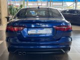 Jaguar XE bei Gebrauchtwagen.expert - Abbildung (5 / 15) Jaguar XE bei Gebrauchtwagen.expert - Abbildung (5 / 15)