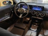 Mercedes-Benz A-Klasse bei Gebrauchtwagen.expert - Abbildung (12 / 15) Mercedes-Benz A-Klasse bei Gebrauchtwagen.expert - Abbildung (12 / 15)