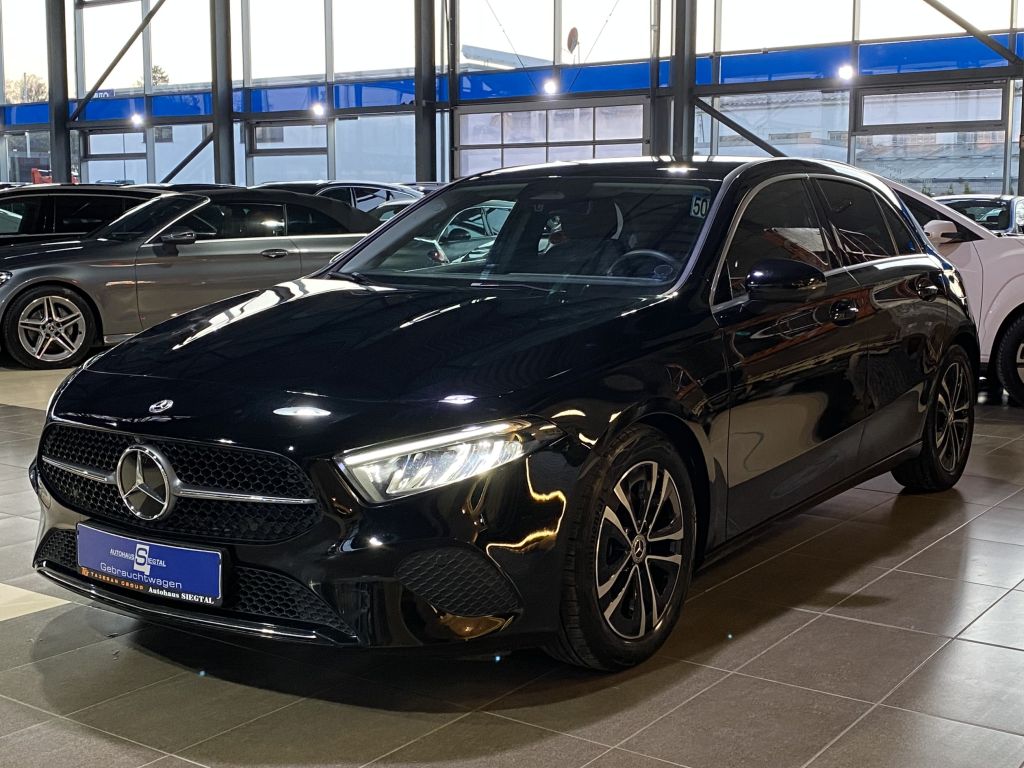 Mercedes-Benz A-Klasse bei Gebrauchtwagen.expert - Hauptabbildung Mercedes-Benz A-Klasse bei Gebrauchtwagen.expert - Hauptabbildung