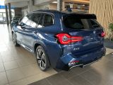 BMW iX3 bei Gebrauchtwagen.expert - Abbildung (4 / 5)