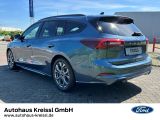 Ford Focus Turnier bei Gebrauchtwagen.expert - Abbildung (3 / 9)