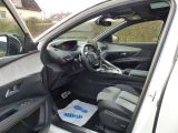 Peugeot 3008 bei Gebrauchtwagen.expert - Abbildung (13 / 15)