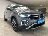 VW T-Roc bei Gebrauchtwagen.expert - Abbildung (5 / 15)