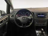 VW Golf Sportsvan bei Gebrauchtwagen.expert - Abbildung (14 / 15)