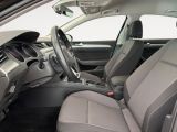VW Passat bei Gebrauchtwagen.expert - Abbildung (9 / 15)