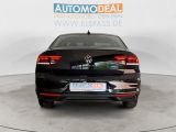 VW Passat bei Gebrauchtwagen.expert - Abbildung (6 / 15)