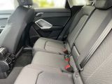 Audi Q3 bei Gebrauchtwagen.expert - Abbildung (9 / 15) Audi Q3 bei Gebrauchtwagen.expert - Abbildung (9 / 15)