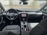VW Passat bei Gebrauchtwagen.expert - Abbildung (11 / 15) VW Passat bei Gebrauchtwagen.expert - Abbildung (11 / 15)