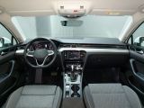 VW Passat bei Gebrauchtwagen.expert - Abbildung (8 / 15) VW Passat bei Gebrauchtwagen.expert - Abbildung (8 / 15)