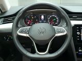 VW Passat bei Gebrauchtwagen.expert - Abbildung (15 / 15) VW Passat bei Gebrauchtwagen.expert - Abbildung (15 / 15)