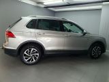 VW Tiguan bei Gebrauchtwagen.expert - Abbildung (4 / 15)