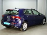VW Golf VIII bei Gebrauchtwagen.expert - Abbildung (4 / 15)
