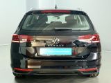 VW Passat bei Gebrauchtwagen.expert - Abbildung (5 / 15) VW Passat bei Gebrauchtwagen.expert - Abbildung (5 / 15)