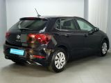 VW Polo bei Gebrauchtwagen.expert - Abbildung (4 / 15)