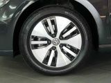 VW e-Golf VII bei Gebrauchtwagen.expert - Abbildung (8 / 15)