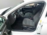 VW Passat bei Gebrauchtwagen.expert - Abbildung (10 / 15) VW Passat bei Gebrauchtwagen.expert - Abbildung (10 / 15)