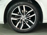 VW Golf VII bei Gebrauchtwagen.expert - Abbildung (8 / 15) VW Golf VII bei Gebrauchtwagen.expert - Abbildung (8 / 15)