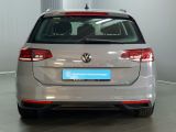 VW Passat bei Gebrauchtwagen.expert - Abbildung (5 / 15) VW Passat bei Gebrauchtwagen.expert - Abbildung (5 / 15)