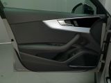Audi RS 4 bei Gebrauchtwagen.expert - Abbildung (14 / 15) Audi RS 4 bei Gebrauchtwagen.expert - Abbildung (14 / 15)