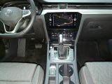 VW Passat bei Gebrauchtwagen.expert - Abbildung (14 / 15) VW Passat bei Gebrauchtwagen.expert - Abbildung (14 / 15)