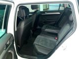 VW Passat bei Gebrauchtwagen.expert - Abbildung (10 / 15) VW Passat bei Gebrauchtwagen.expert - Abbildung (10 / 15)
