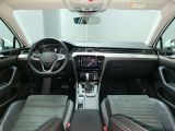 VW Passat bei Gebrauchtwagen.expert - Abbildung (8 / 15) VW Passat bei Gebrauchtwagen.expert - Abbildung (8 / 15)