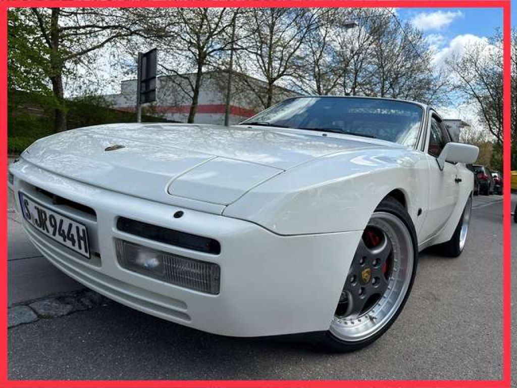 Porsche 944 bei Gebrauchtwagen.expert - Hauptabbildung Porsche 944 bei Gebrauchtwagen.expert - Hauptabbildung
