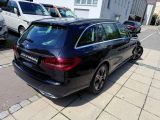Mercedes-Benz C 220C -Klasse bei Gebrauchtwagen.expert - Abbildung (8 / 15) Mercedes-Benz C 220C -Klasse bei Gebrauchtwagen.expert - Abbildung (8 / 15)