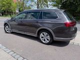 VW Passat bei Gebrauchtwagen.expert - Abbildung (5 / 15)