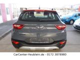 Kia Stonic bei Gebrauchtwagen.expert - Abbildung (5 / 11)
