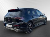 VW Golf GTI bei Gebrauchtwagen.expert - Abbildung (2 / 14)