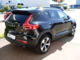 Volvo XC40 bei Gebrauchtwagen.expert - Abbildung (2 / 7) Volvo XC40 bei Gebrauchtwagen.expert - Abbildung (2 / 7)