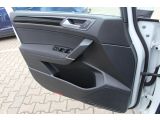 VW Touran bei Gebrauchtwagen.expert - Abbildung (9 / 15)