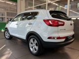 Kia Sportage bei Gebrauchtwagen.expert - Abbildung (10 / 15)