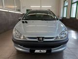 Peugeot 206 bei Gebrauchtwagen.expert - Abbildung (6 / 15)