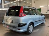 Peugeot 206 bei Gebrauchtwagen.expert - Abbildung (10 / 15)