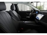 Mercedes-Benz E-Klasse bei Gebrauchtwagen.expert - Abbildung (12 / 15) Mercedes-Benz E-Klasse bei Gebrauchtwagen.expert - Abbildung (12 / 15)