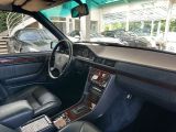Mercedes-Benz 300 bei Gebrauchtwagen.expert - Abbildung (13 / 15)