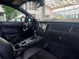 Porsche Macan bei Gebrauchtwagen.expert - Abbildung (13 / 15) Porsche Macan bei Gebrauchtwagen.expert - Abbildung (13 / 15)