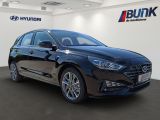 Hyundai i30 bei Gebrauchtwagen.expert - Abbildung (2 / 15)