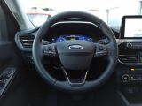 Ford Kuga bei Gebrauchtwagen.expert - Abbildung (13 / 15) Ford Kuga bei Gebrauchtwagen.expert - Abbildung (13 / 15)