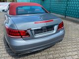 Mercedes-Benz E 250 Cabrio bei Gebrauchtwagen.expert - Abbildung (8 / 15)