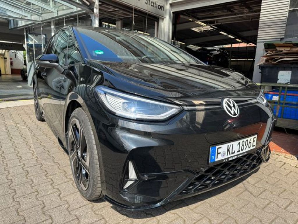 VW ID.3 bei Gebrauchtwagen.expert - Hauptabbildung VW ID.3 bei Gebrauchtwagen.expert - Hauptabbildung