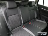 VW Golf bei Gebrauchtwagen.expert - Abbildung (8 / 15) VW Golf bei Gebrauchtwagen.expert - Abbildung (8 / 15)