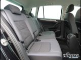 VW Golf Sportsvan bei Gebrauchtwagen.expert - Abbildung (7 / 15)
