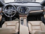 Volvo XC90 bei Gebrauchtwagen.expert - Abbildung (7 / 15)