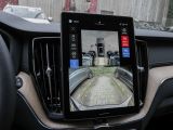 Volvo XC60 bei Gebrauchtwagen.expert - Abbildung (12 / 15) Volvo XC60 bei Gebrauchtwagen.expert - Abbildung (12 / 15)
