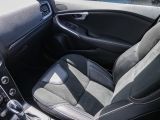Volvo V40 bei Gebrauchtwagen.expert - Abbildung (13 / 15)