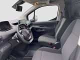 Peugeot Partner bei Gebrauchtwagen.expert - Abbildung (9 / 15)